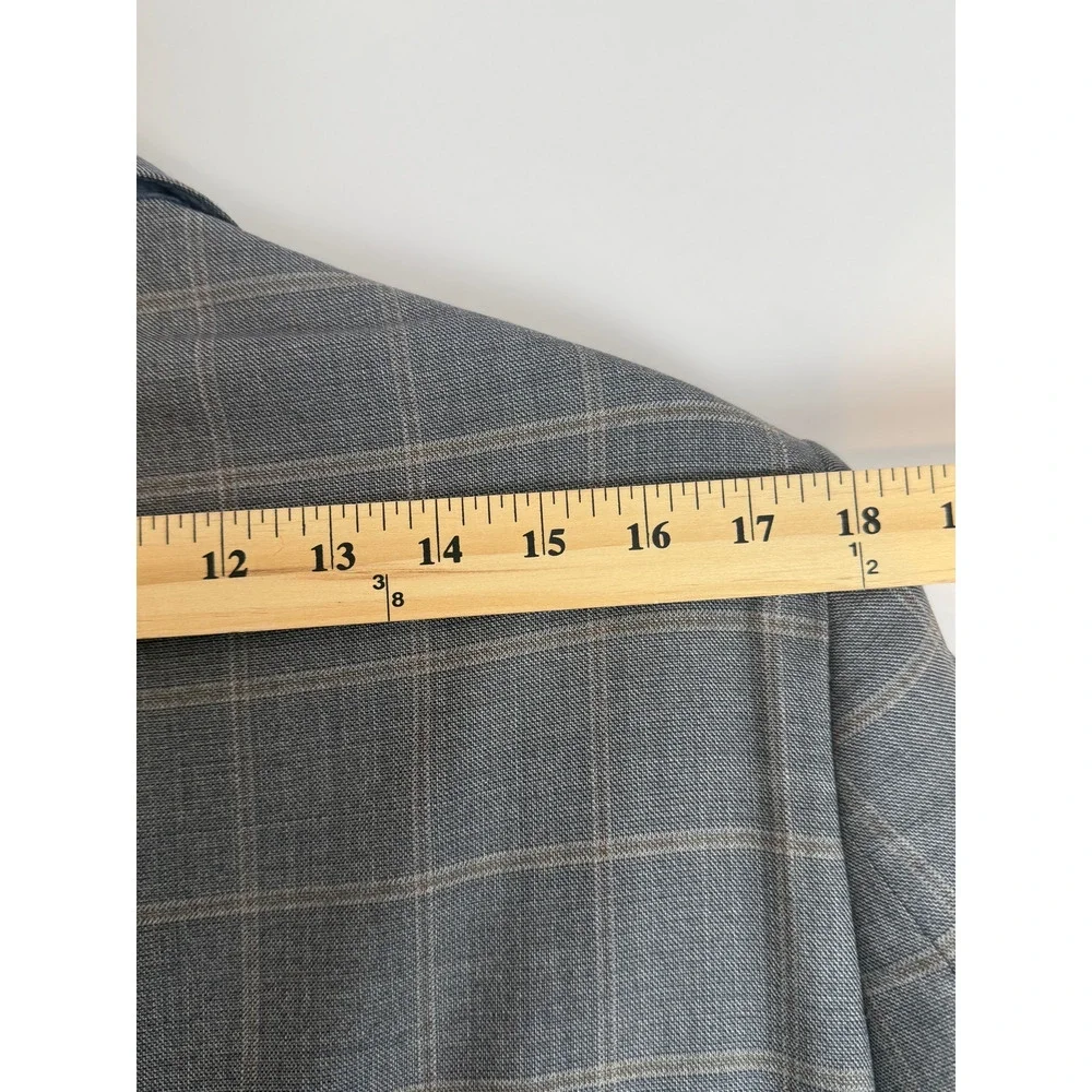 Jos A Bank Reserve Mens 40R Silk Wool Windowpane Plaid Blazer Sport Coat Gray